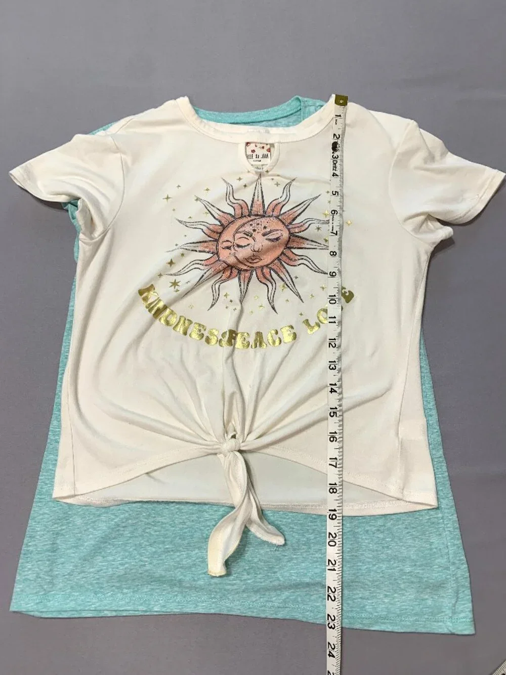 4 Piece Girls Set. Full Length legging. Short Sleeves Graphic T-shirt Size 14/16